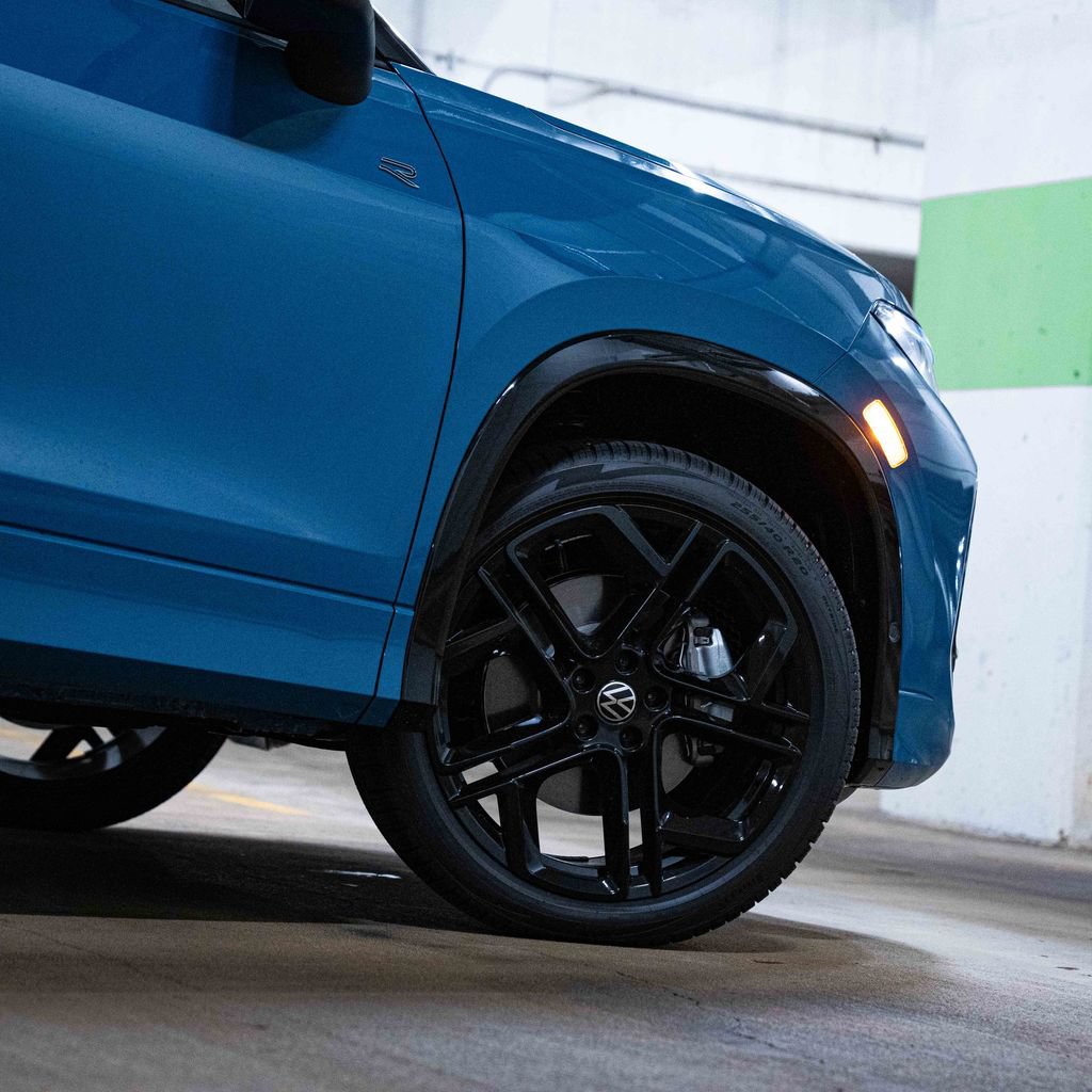 New 2026 Volkswagen Tiguan SE R-Line AWD/4WD image 7