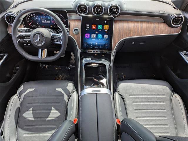 Used 2025 Mercedes-Benz GLC 300 image 17