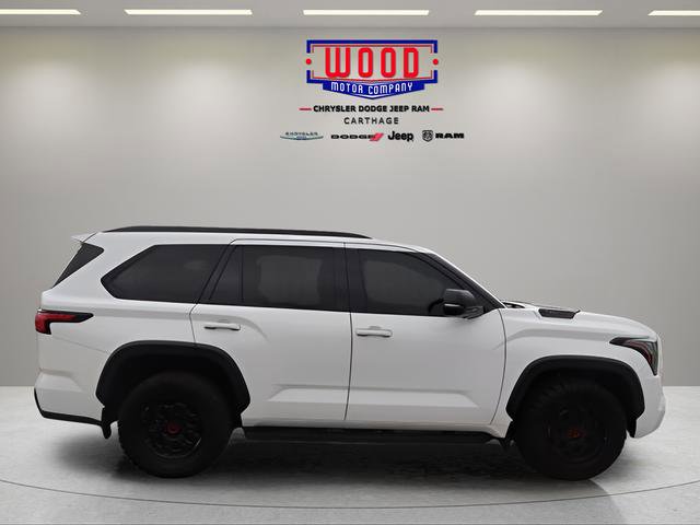 Used 2023 Toyota Sequoia TRD Pro AWD/4WD image 2