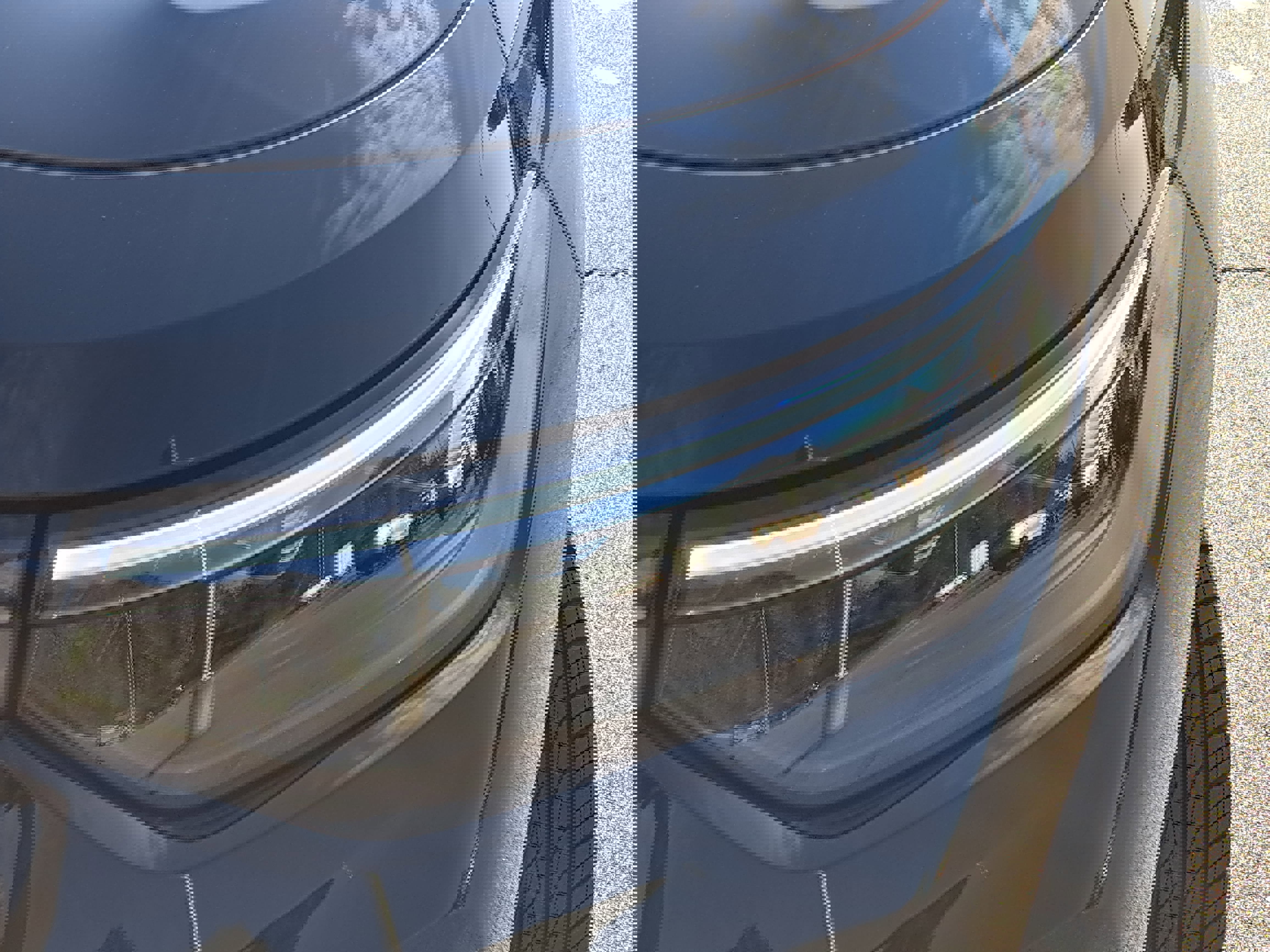 Used 2025 Volkswagen Tiguan SE R-Line image 30