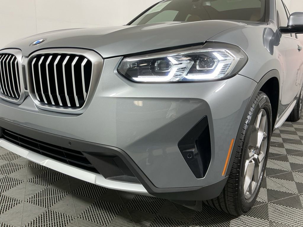 Certified 2024 BMW X3 xDrive30i w/ Premium Package w/ZPA image 8