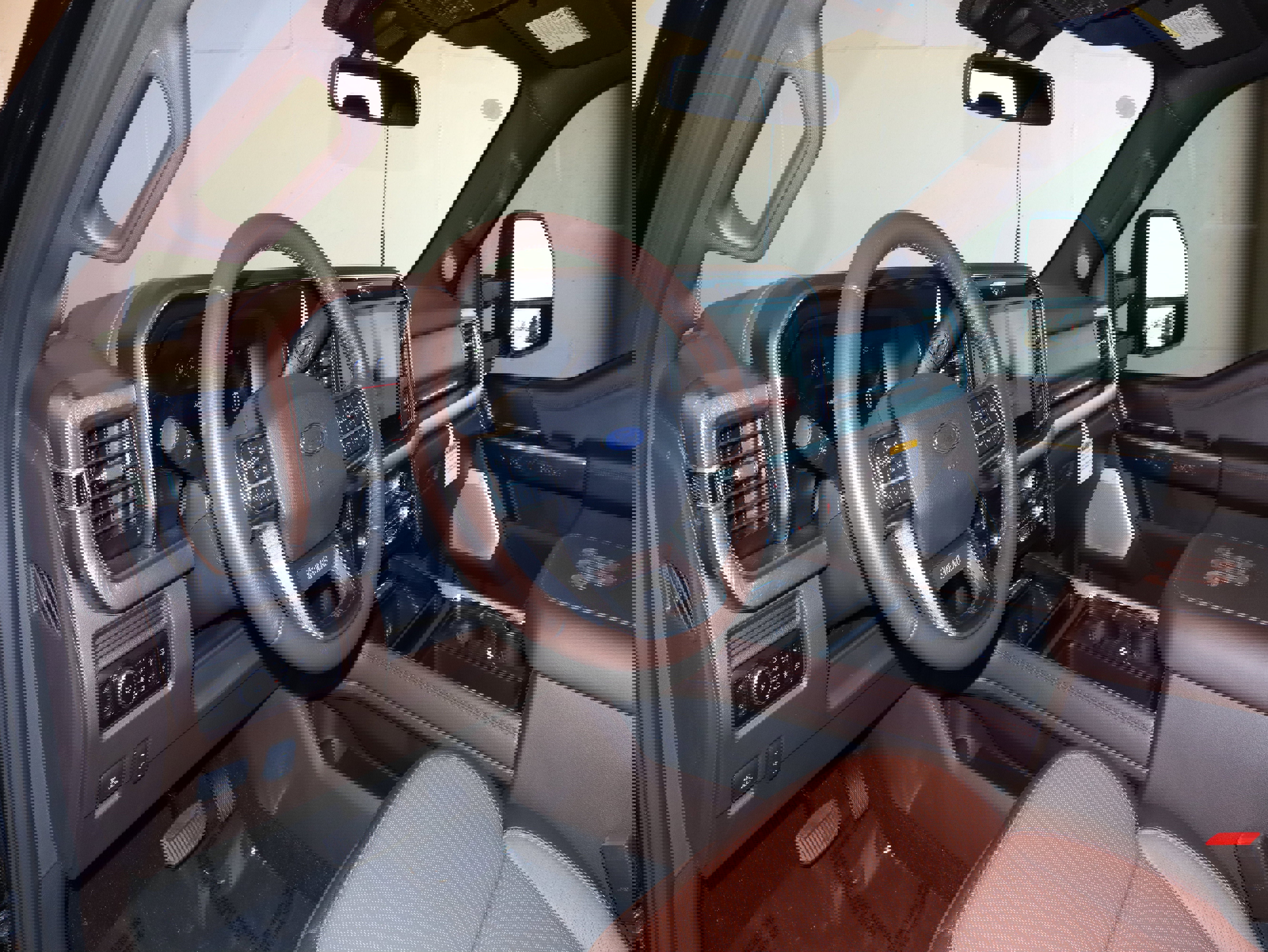 New 2026 Ford F350 King Ranch w/ FX4 Off-Road Package image 23