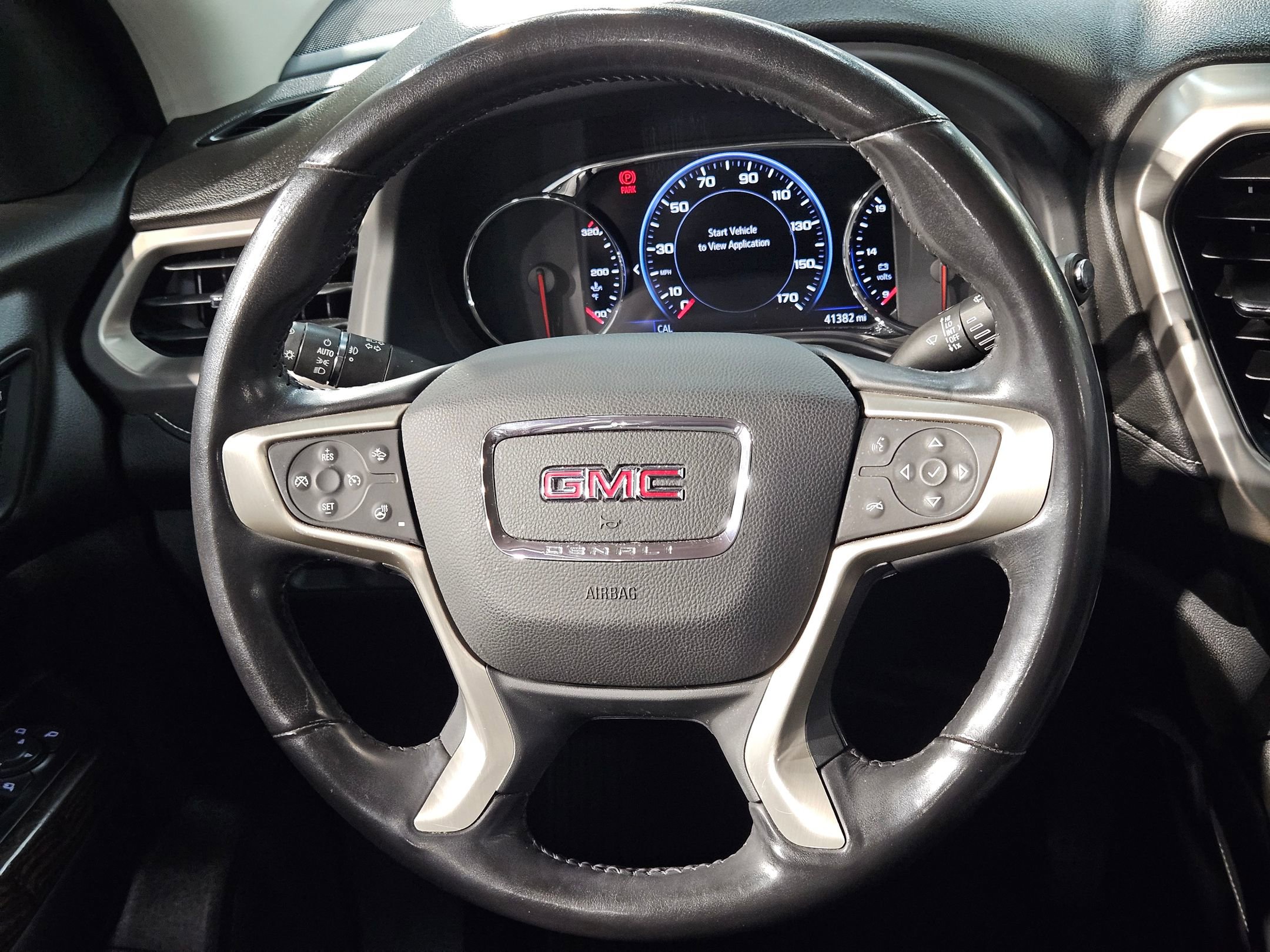 Used 2022 GMC Acadia Denali image 27
