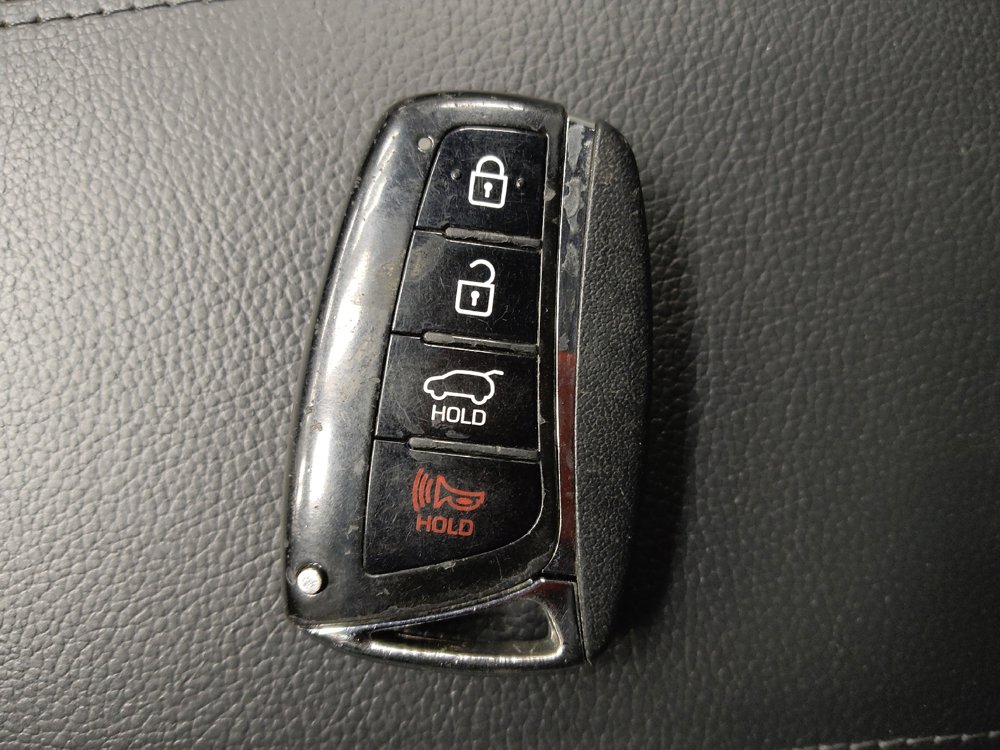 Used 2018 Hyundai Santa Fe Sport w/ 2.4L Value Package 02 image 32