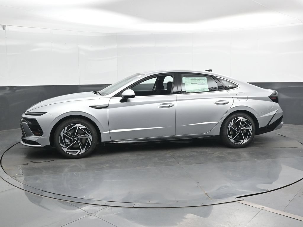 New 2026 Hyundai Sonata SEL AWD/4WD image 8