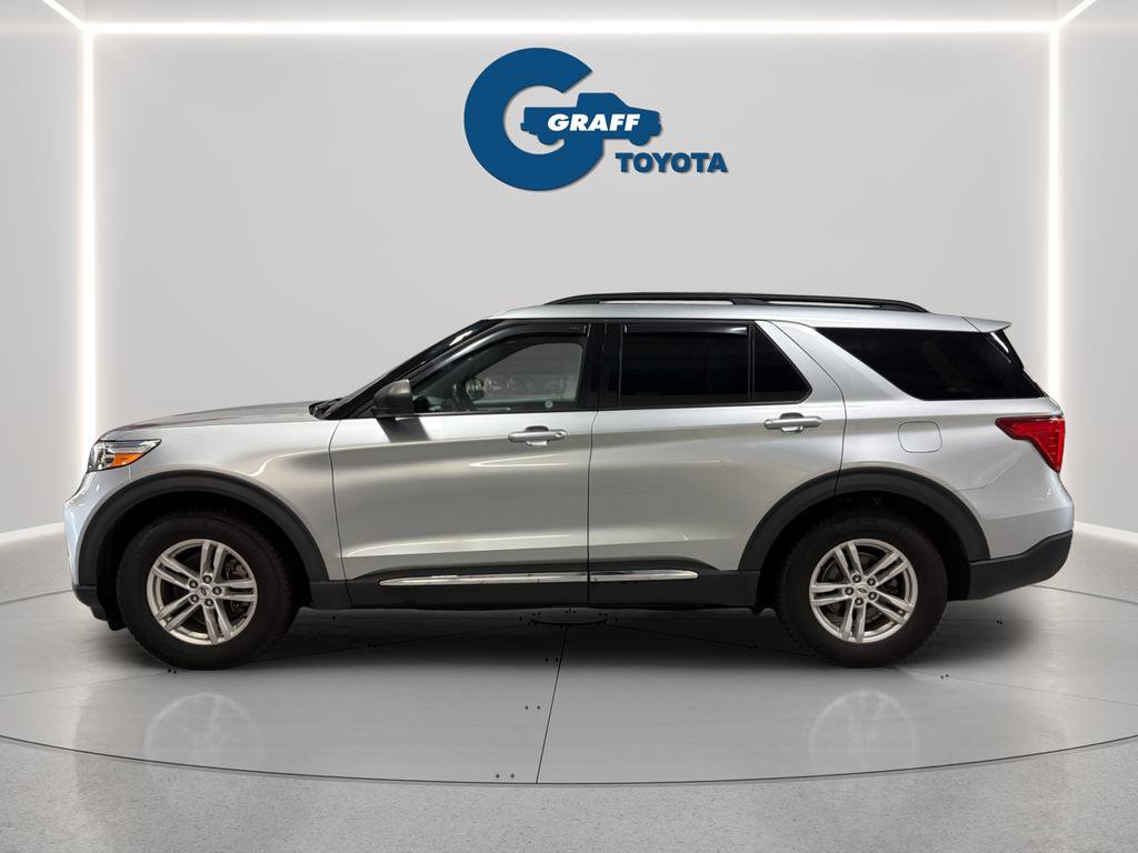 Used 2020 Ford Explorer XLT w/ Equipment Group 202A RWD image 11