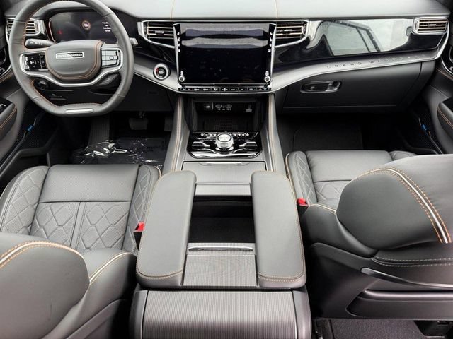 New 2026 Jeep Grand Wagoneer L Summit AWD/4WD image 15