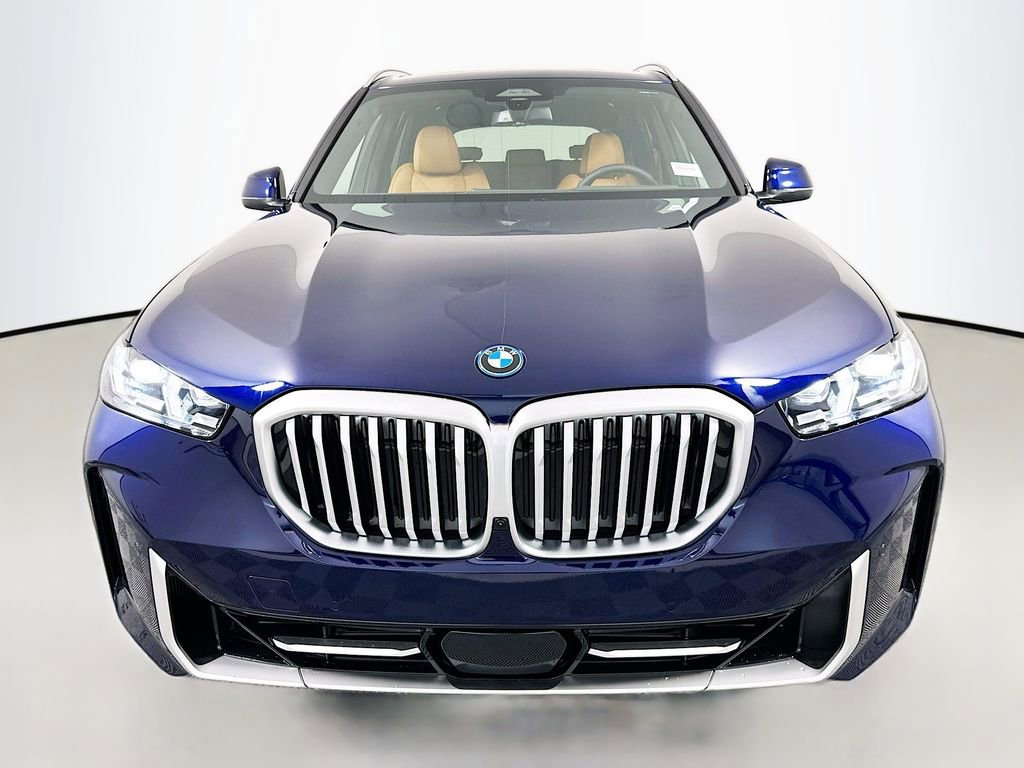 New 2026 BMW X5 xDrive50e AWD/4WD image 2