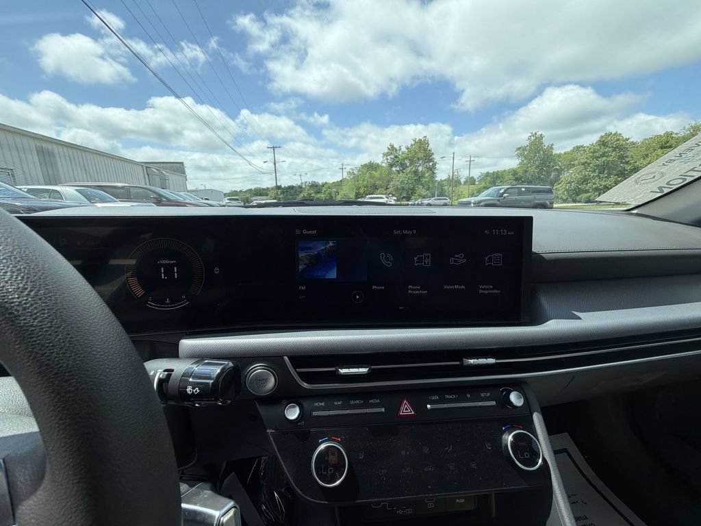 Used 2025 Hyundai Sonata SEL FWD image 16