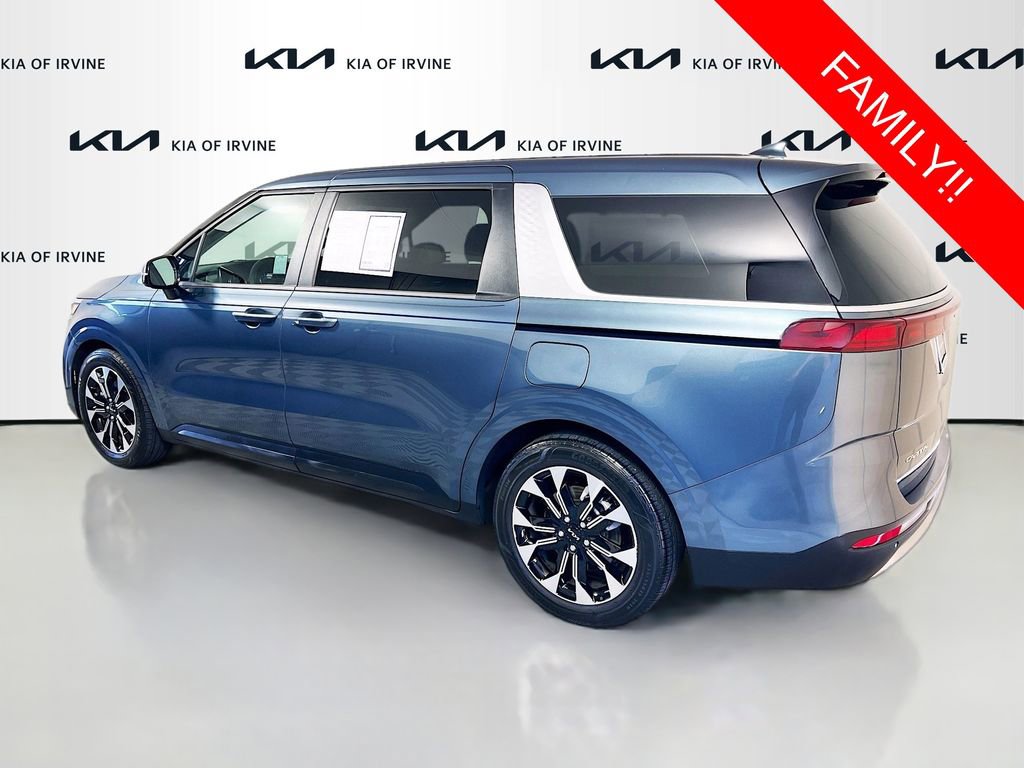 Certified 2024 Kia Carnival EX image 6