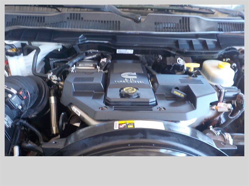 Used 2014 RAM 3500 Tradesman w/ Chrome Appearance Group AWD/4WD image 12
