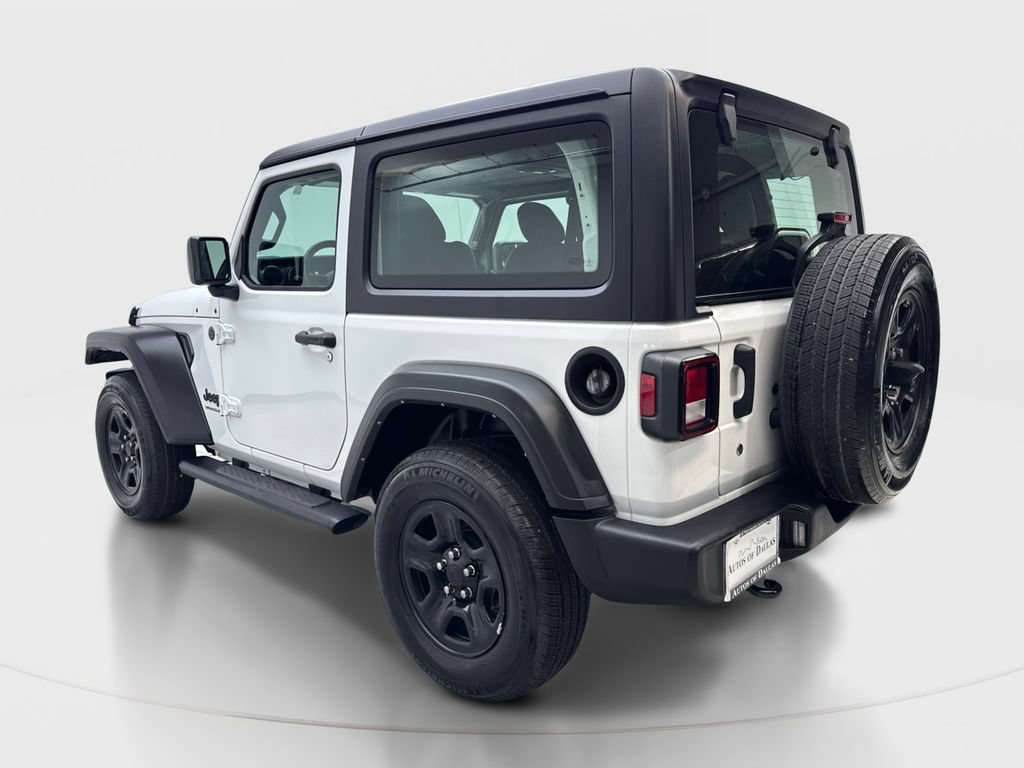 Used 2022 Jeep Wrangler Sport AWD/4WD image 9
