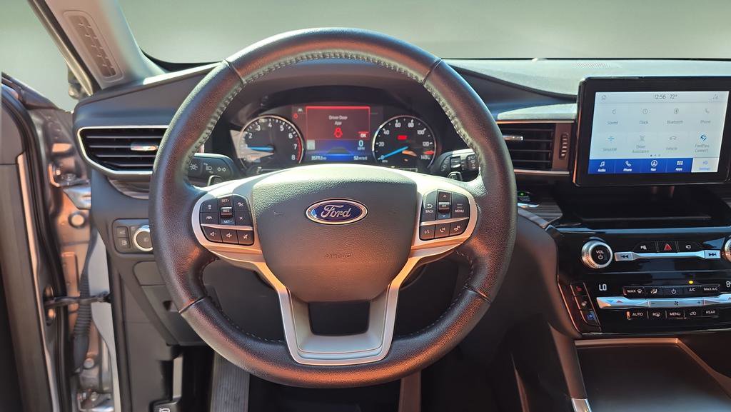 Used 2021 Ford Explorer Limited w/ Hybrid Equipment Group 310A image 15