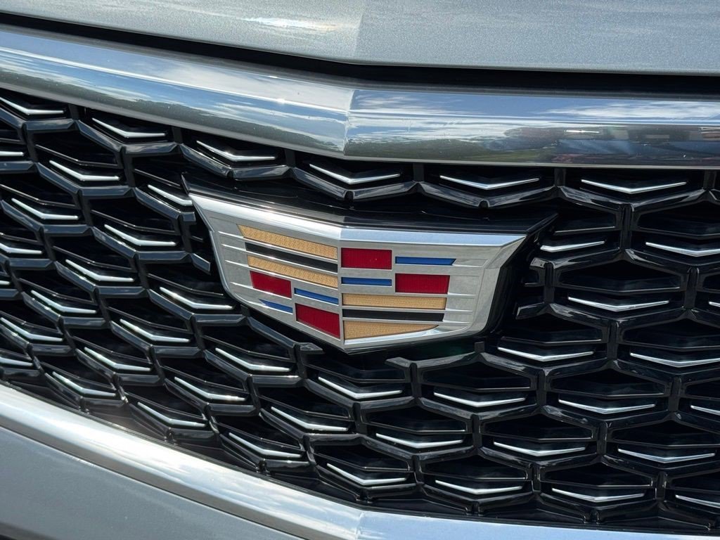 Certified 2024 Cadillac XT4 Premium Luxury image 8