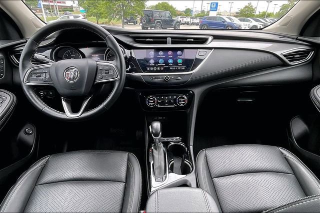 Used 2022 Buick Encore GX Essence w/ Advanced Technology Package FWD image 7