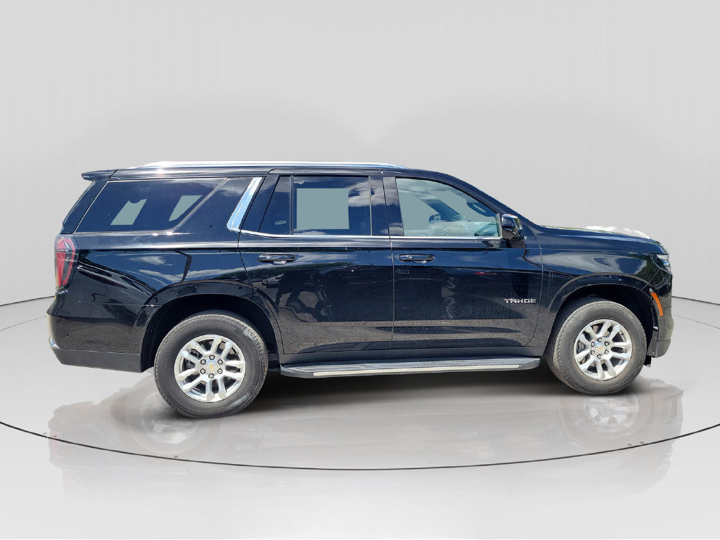 Used 2025 Chevrolet Tahoe LT RWD image 8