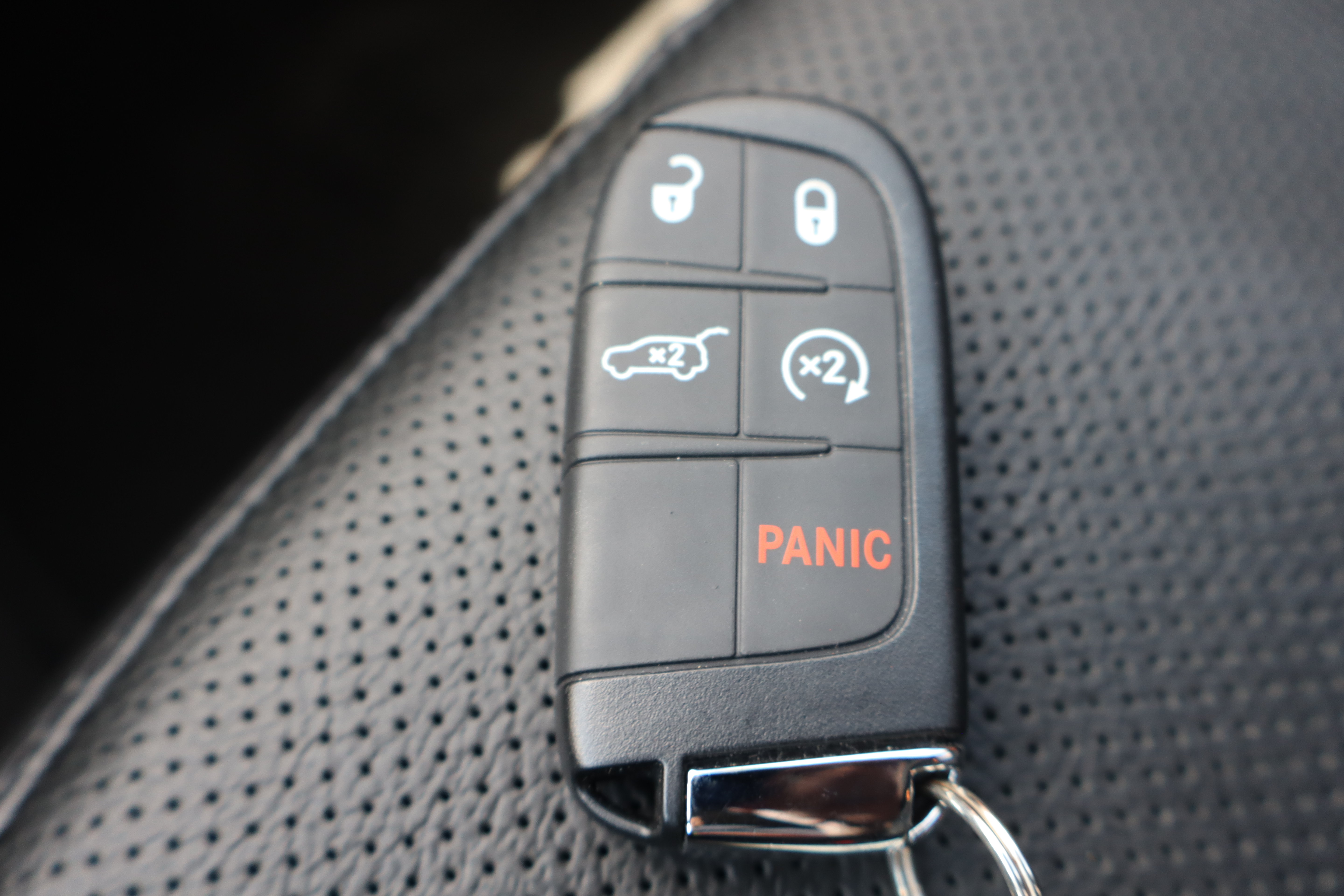 Used 2025 Jeep Compass Limited w/ Elite Group AWD/4WD image 29