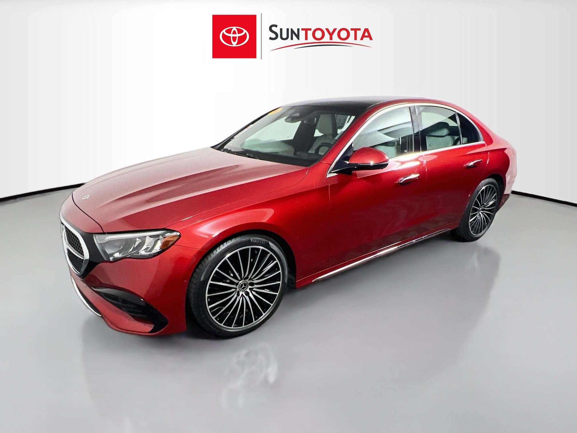 Used 2024 Mercedes-Benz E 350 4MATIC Sedan image 9