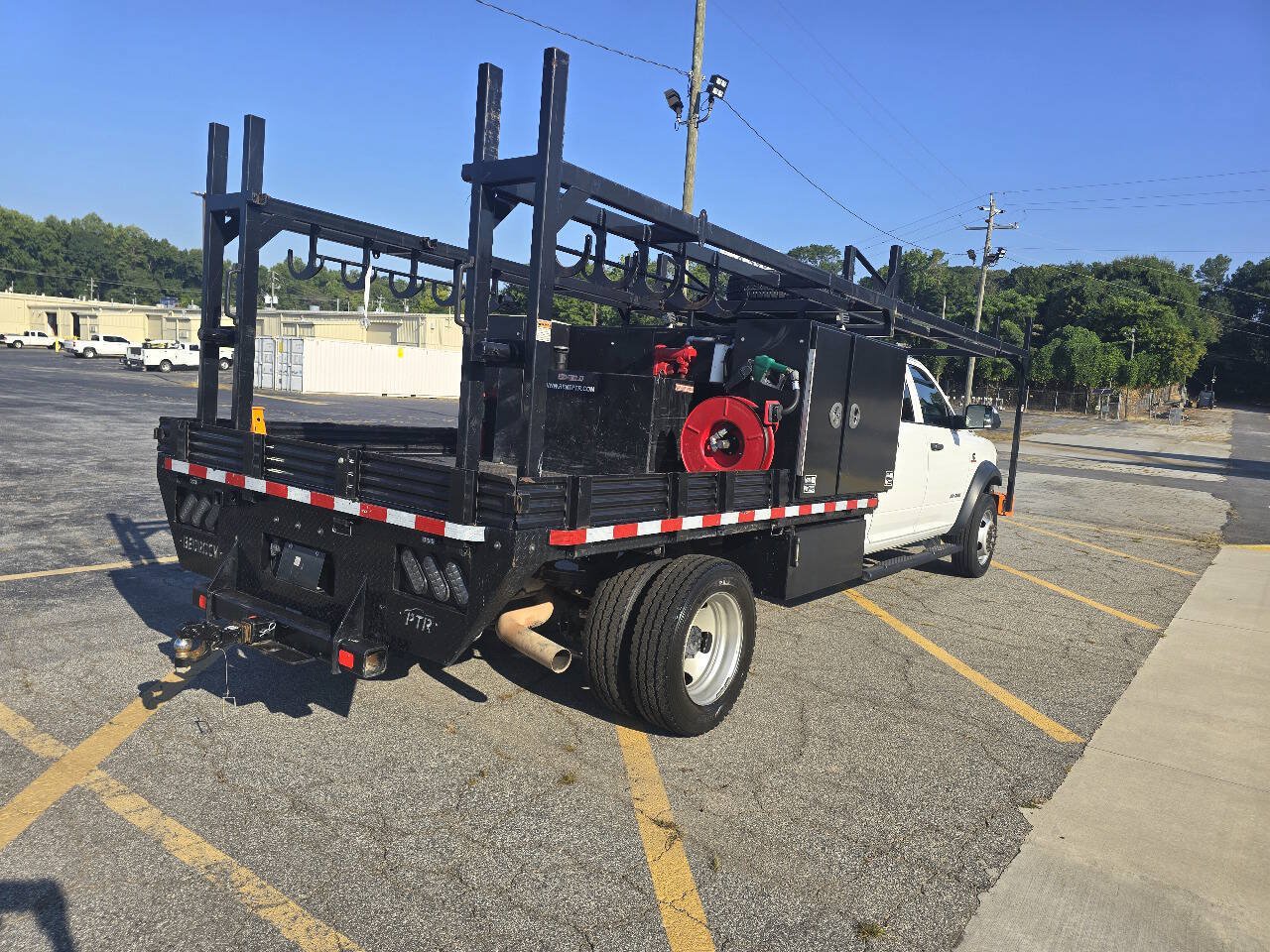 Used 2022 RAM 5500 Tradesman w/ Max Tow Package AWD/4WD image 9