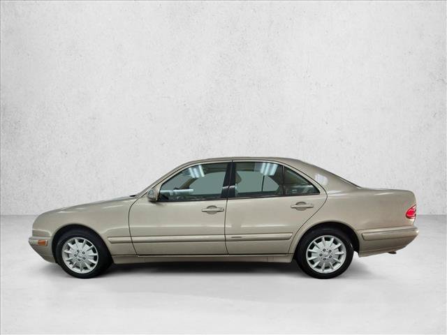 Used 2001 Mercedes-Benz E 320 Sedan image 9