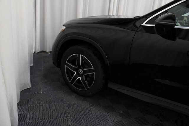 New 2026 Mercedes-Benz GLC 300 4MATIC image 9