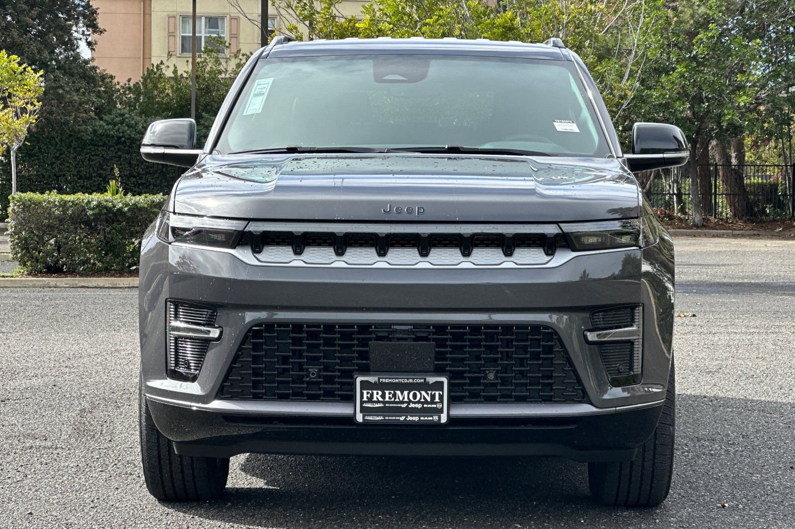 New 2026 Jeep Grand Wagoneer 4WD image 8