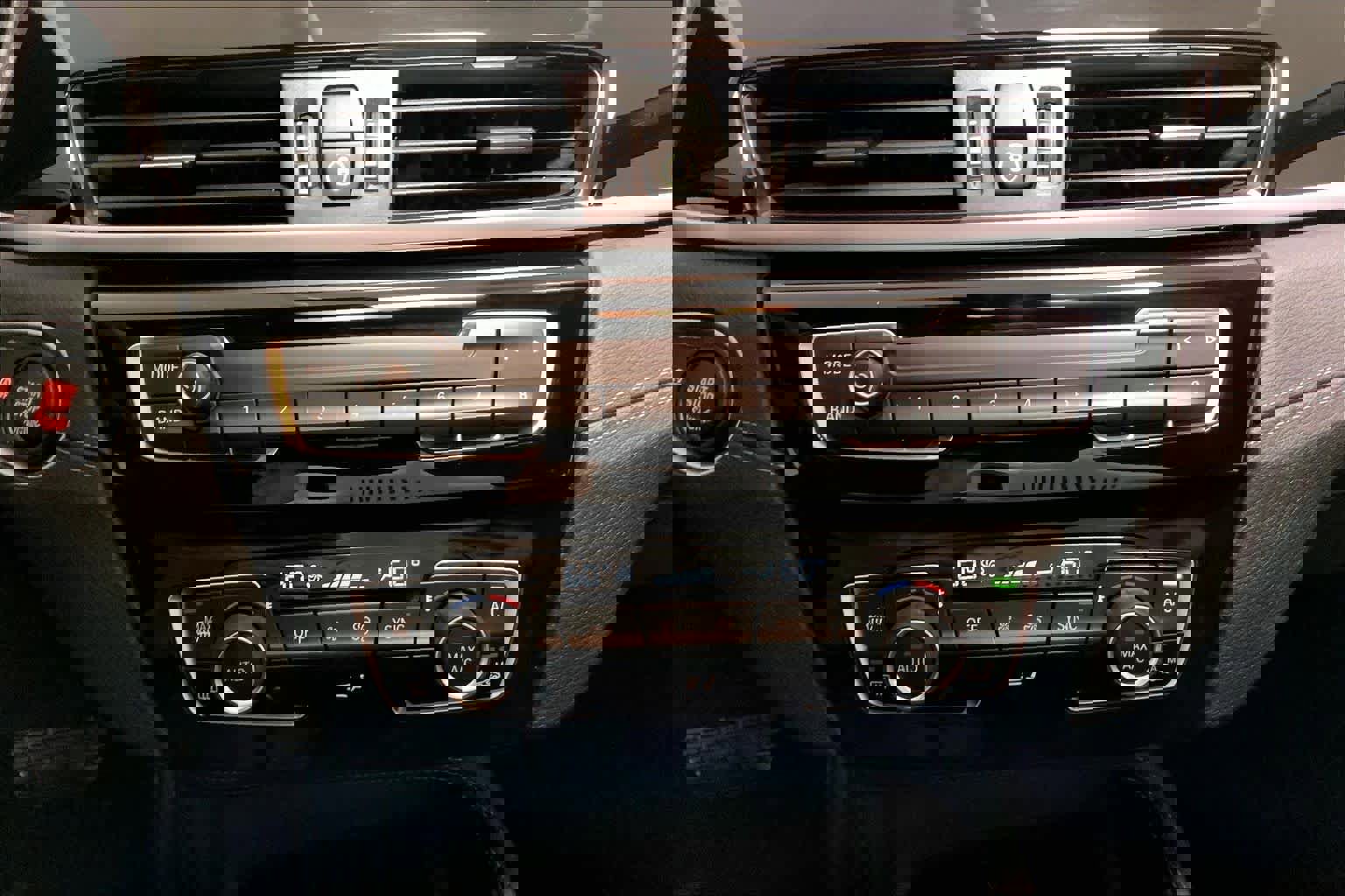 Used 2021 BMW X1 xDrive28i image 34