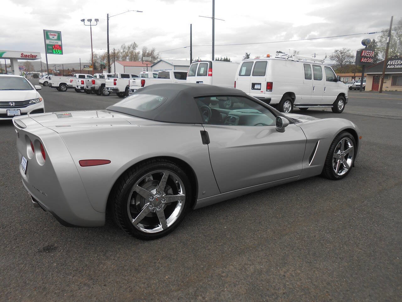 Used 2006 Chevrolet Corvette Convertible w/ Preferred Equipment Group image 18