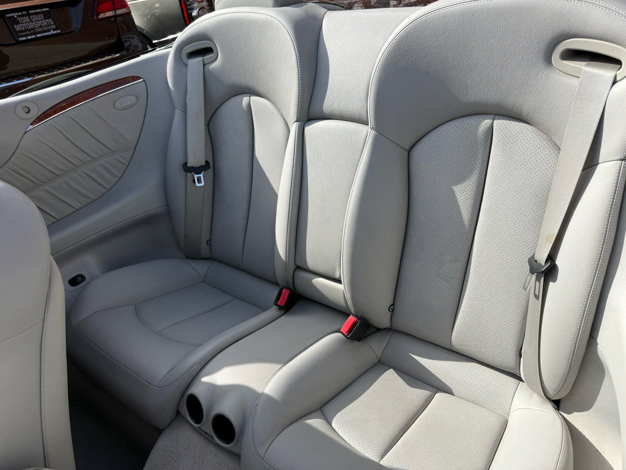 Used 2005 Mercedes-Benz CLK 320 Cabriolet image 12