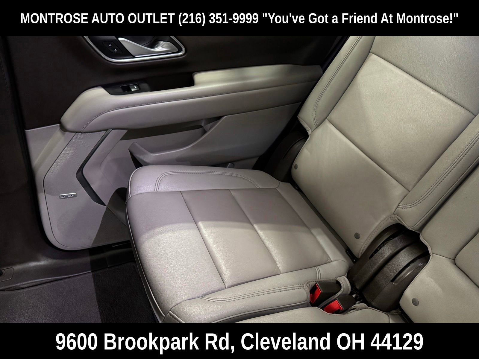 Used 2022 Chevrolet Tahoe Z71 w/ Z71 Off-Road Package AWD/4WD image 26