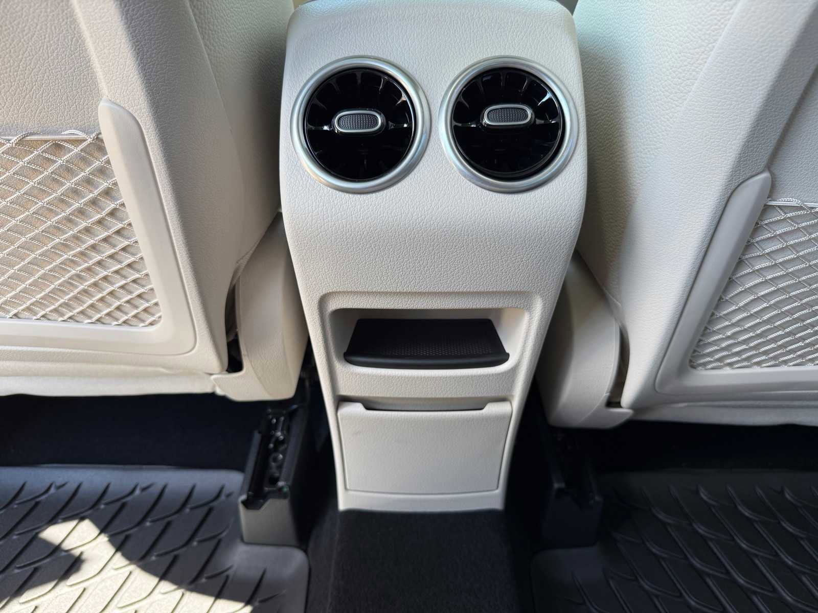 Used 2026 Mercedes-Benz GLB 250 image 26