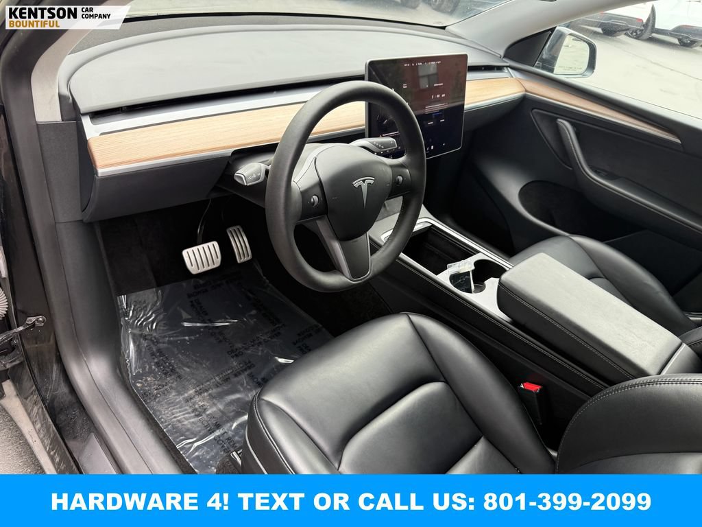 Used 2023 Tesla Model Y Performance AWD/4WD image 29
