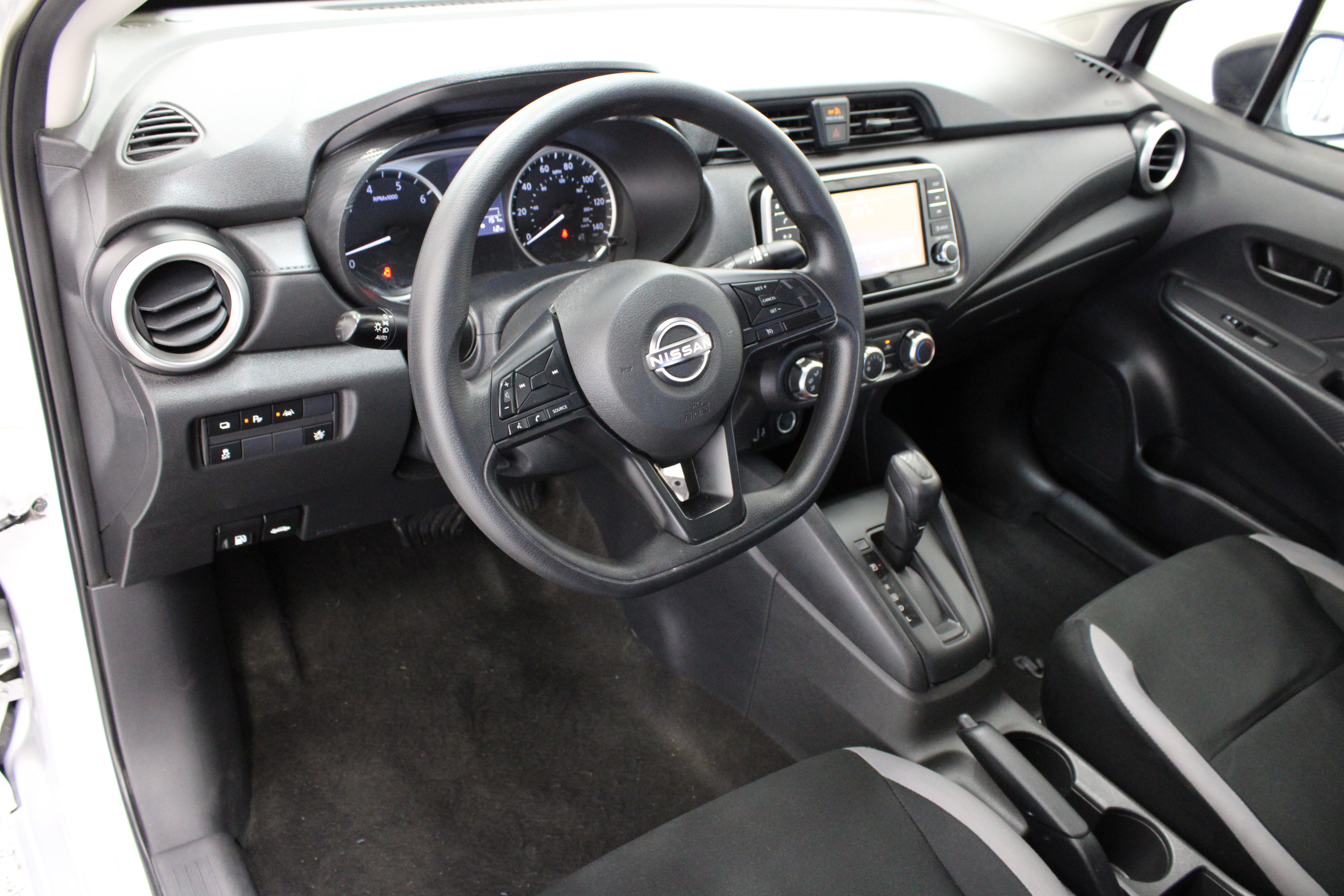 Used 2025 Nissan Versa S w/ Trunk Package FWD image 13