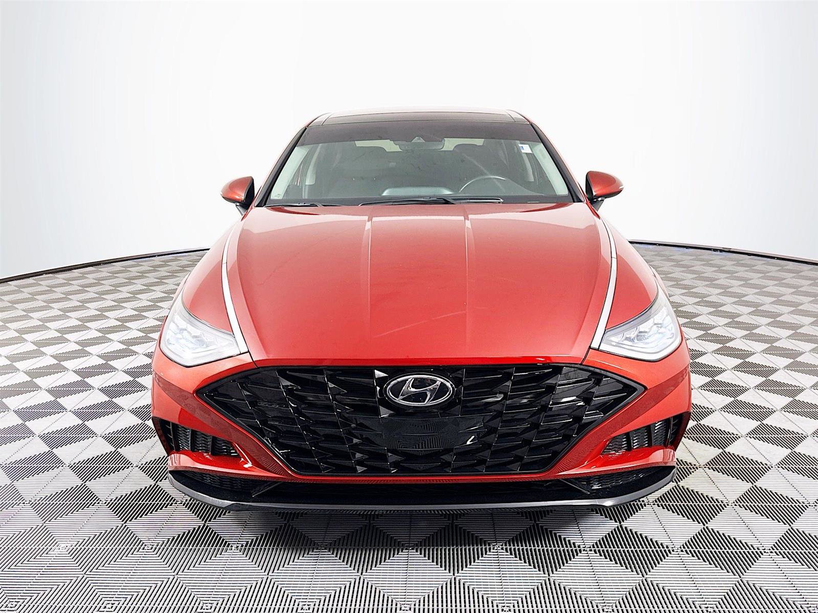 Certified 2023 Hyundai Sonata SEL w/ Convenience Package image 2