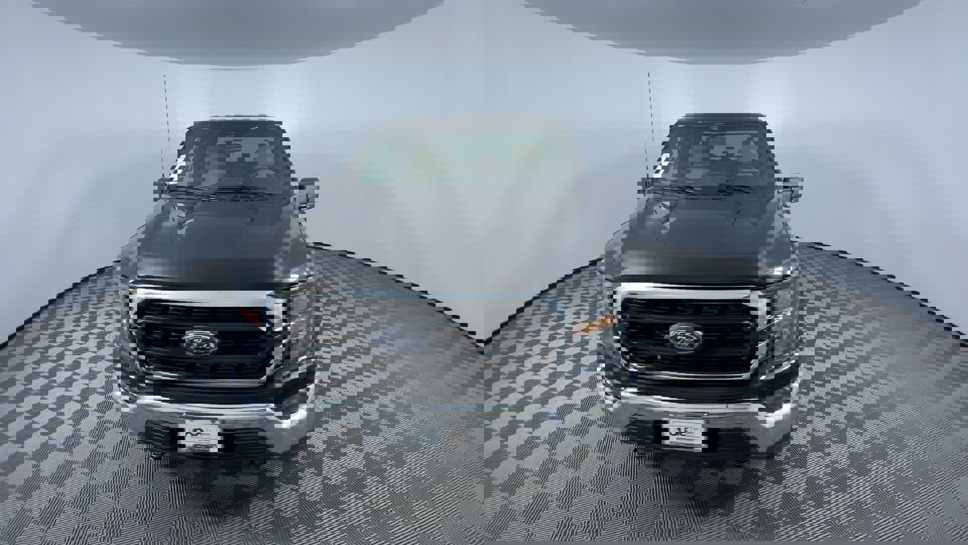 Used 2023 Ford F150 XLT image 3