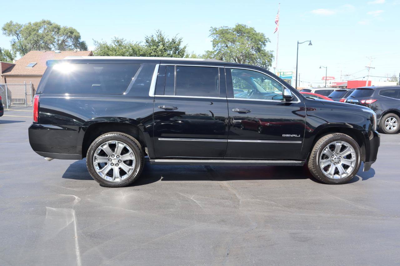 Used 2015 GMC Yukon XL Denali w/ Premium Package AWD/4WD image 7