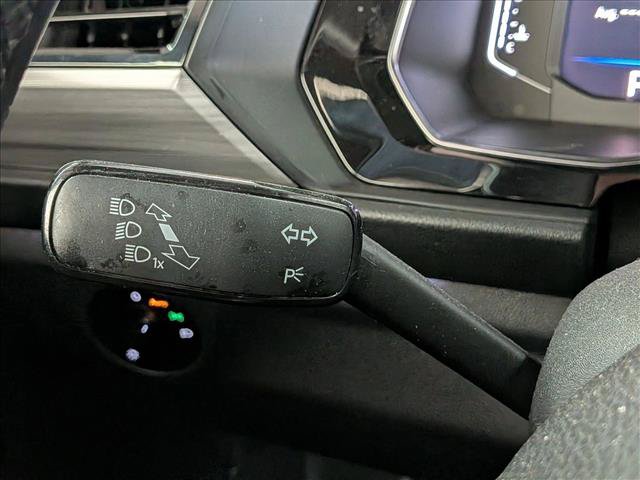Used 2019 Volkswagen Jetta SEL FWD image 14
