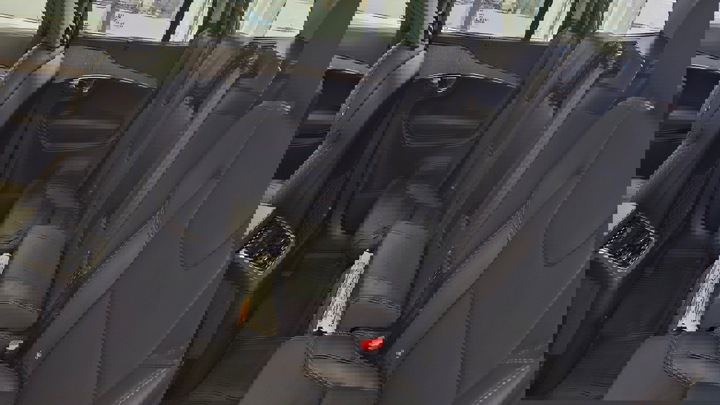 Certified 2022 Volvo XC90 T6 Inscription w/ Climate Package image 18