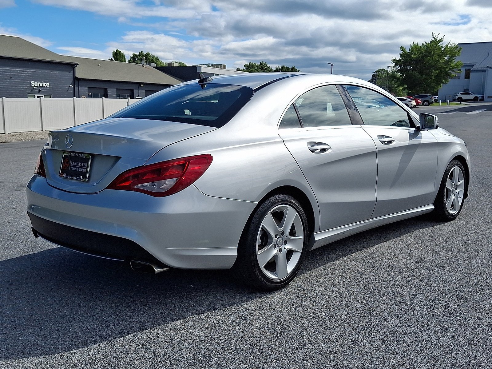 Used 2015 Mercedes-Benz CLA 250 image 7