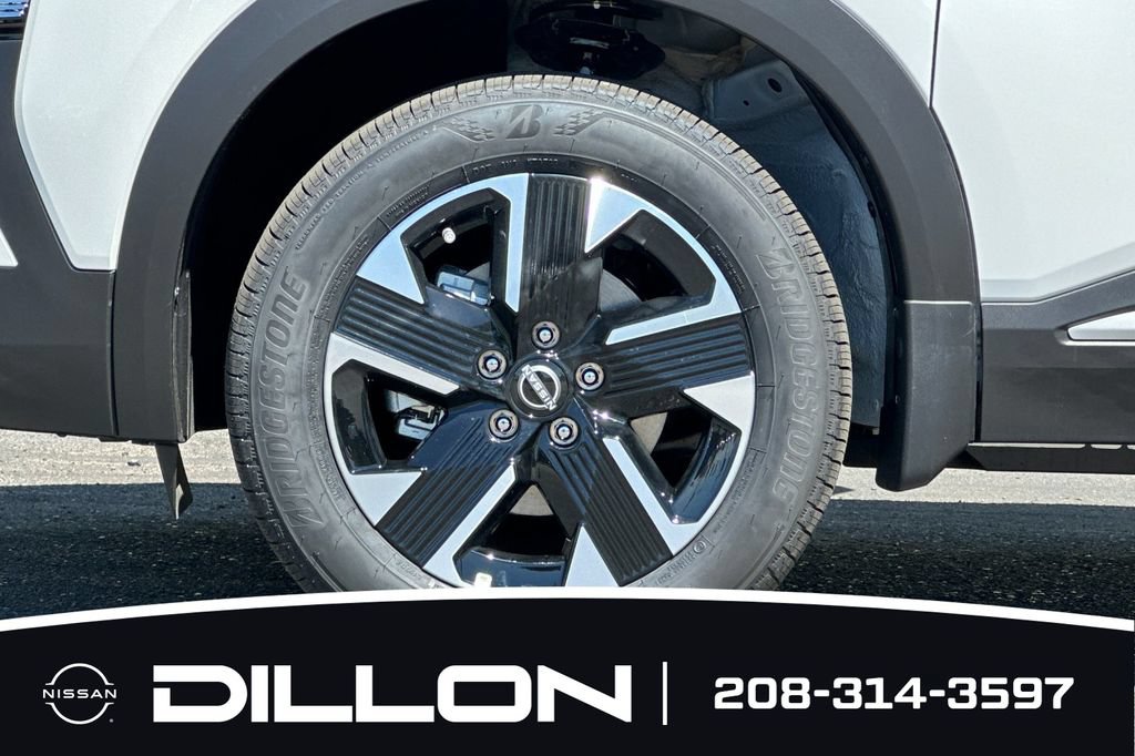 New 2026 Nissan Kicks SV w/ Cold Weather Package AWD/4WD image 29