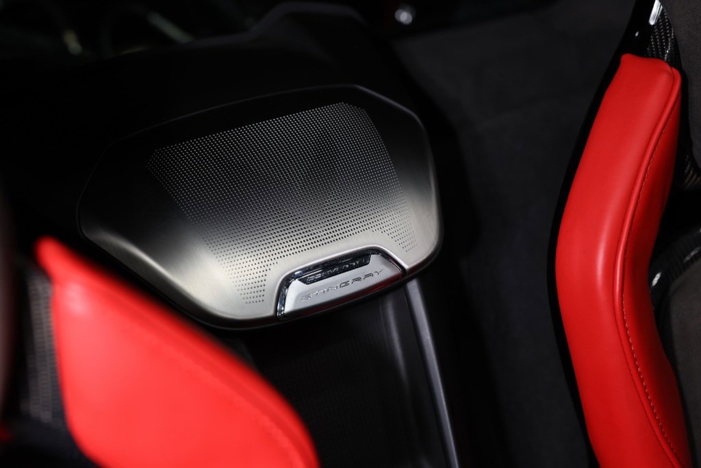 Used 2021 Chevrolet Corvette Stingray Premium Cpe w/ Engine Appearance Package image 19