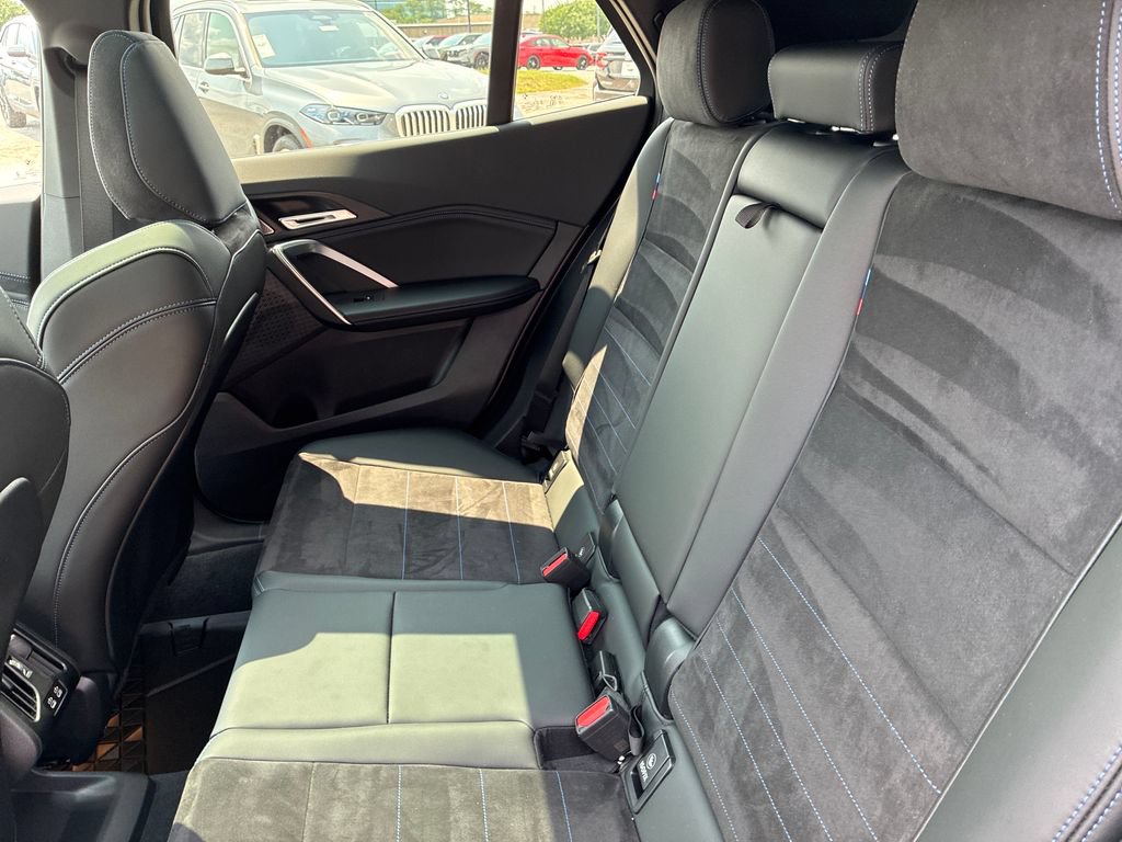 New 2026 BMW X2 xDrive28i w/ Technology Package AWD/4WD image 19