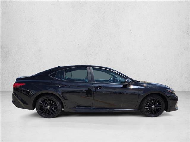 Used 2025 Toyota Camry SE FWD video 4