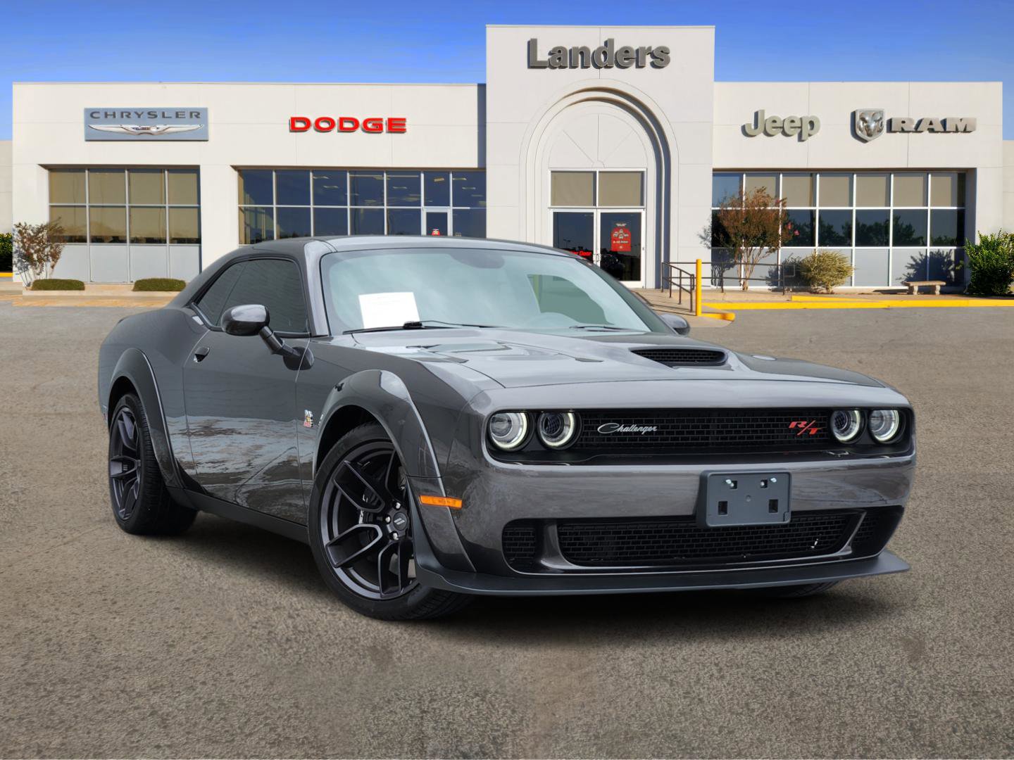 Used 2021 Dodge Challenger R/T Scat Pack RWD image 3