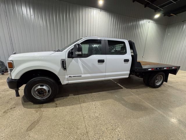 Used 2022 Ford F350 XL w/ Power Equipment Group image 2
