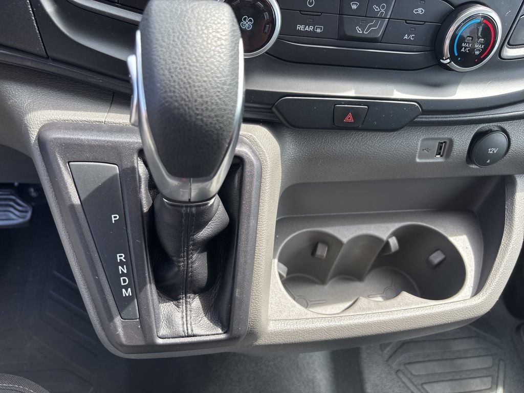 Used 2024 Ford Transit 150 Low Roof RWD image 33