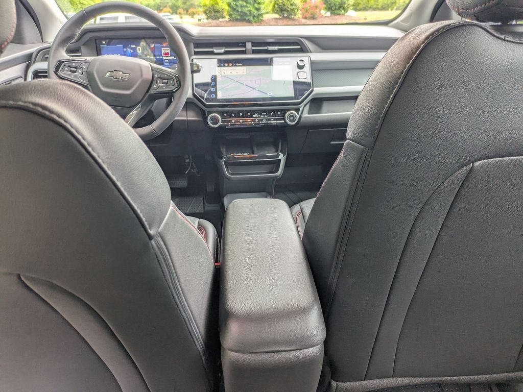 New 2027 Chevrolet Bolt RS FWD image 29