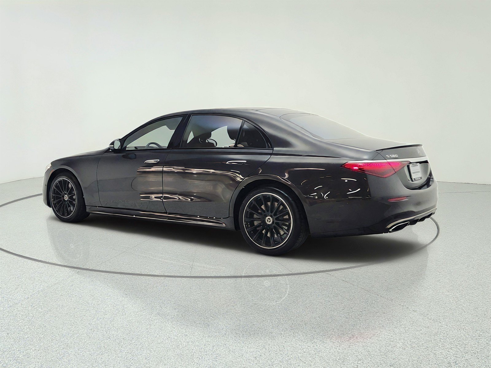 Certified 2023 Mercedes-Benz S 580 4MATIC Sedan image 7