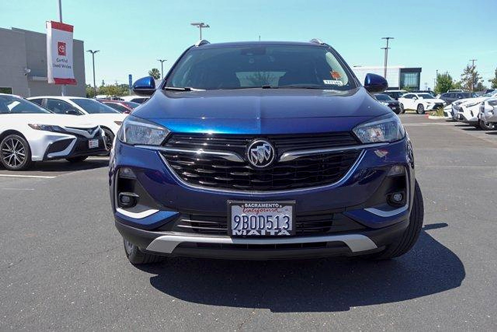 Used 2022 Buick Encore GX Select AWD/4WD image 3