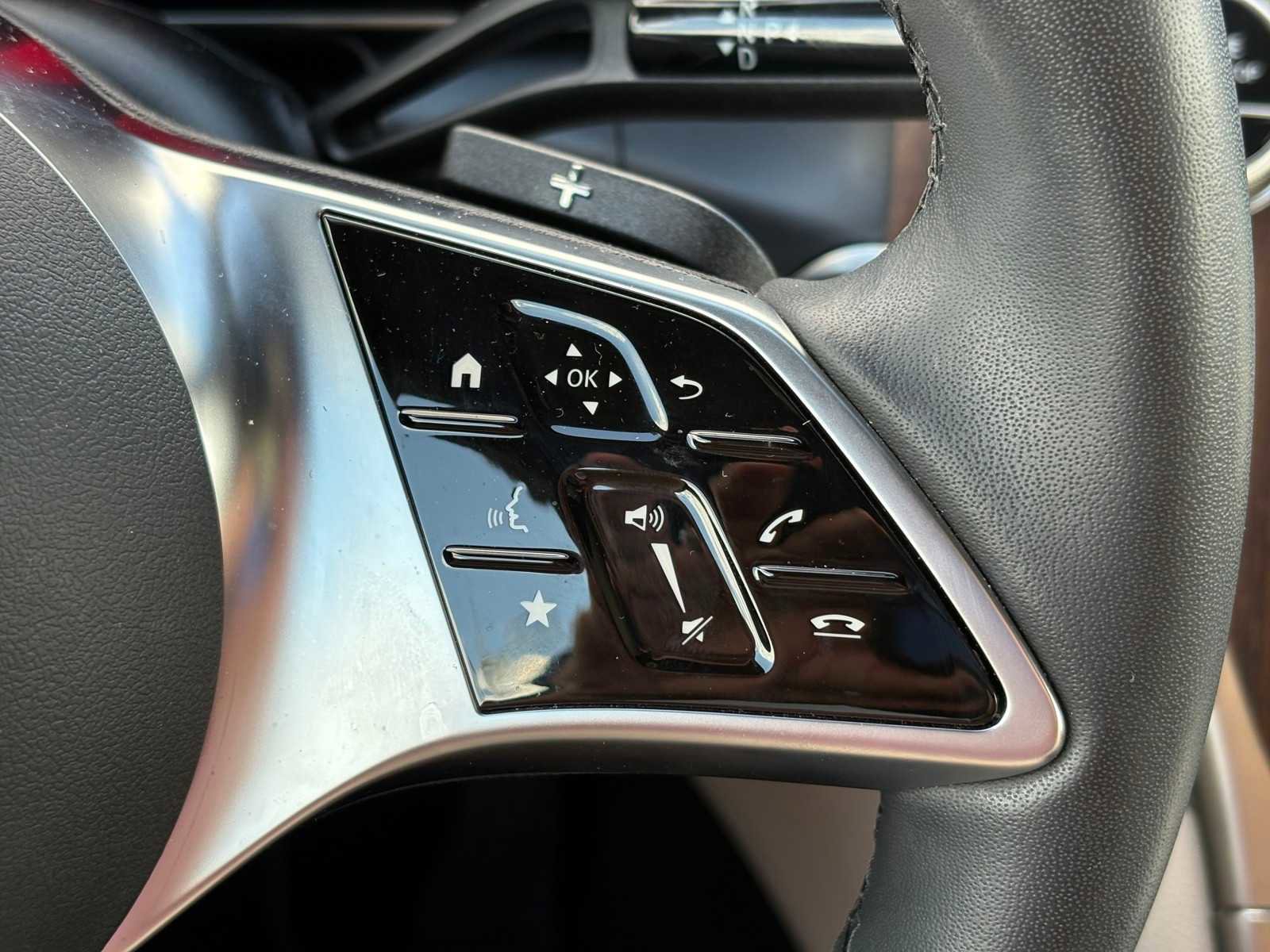 Used 2025 Mercedes-Benz GLC 300 4MATIC image 22